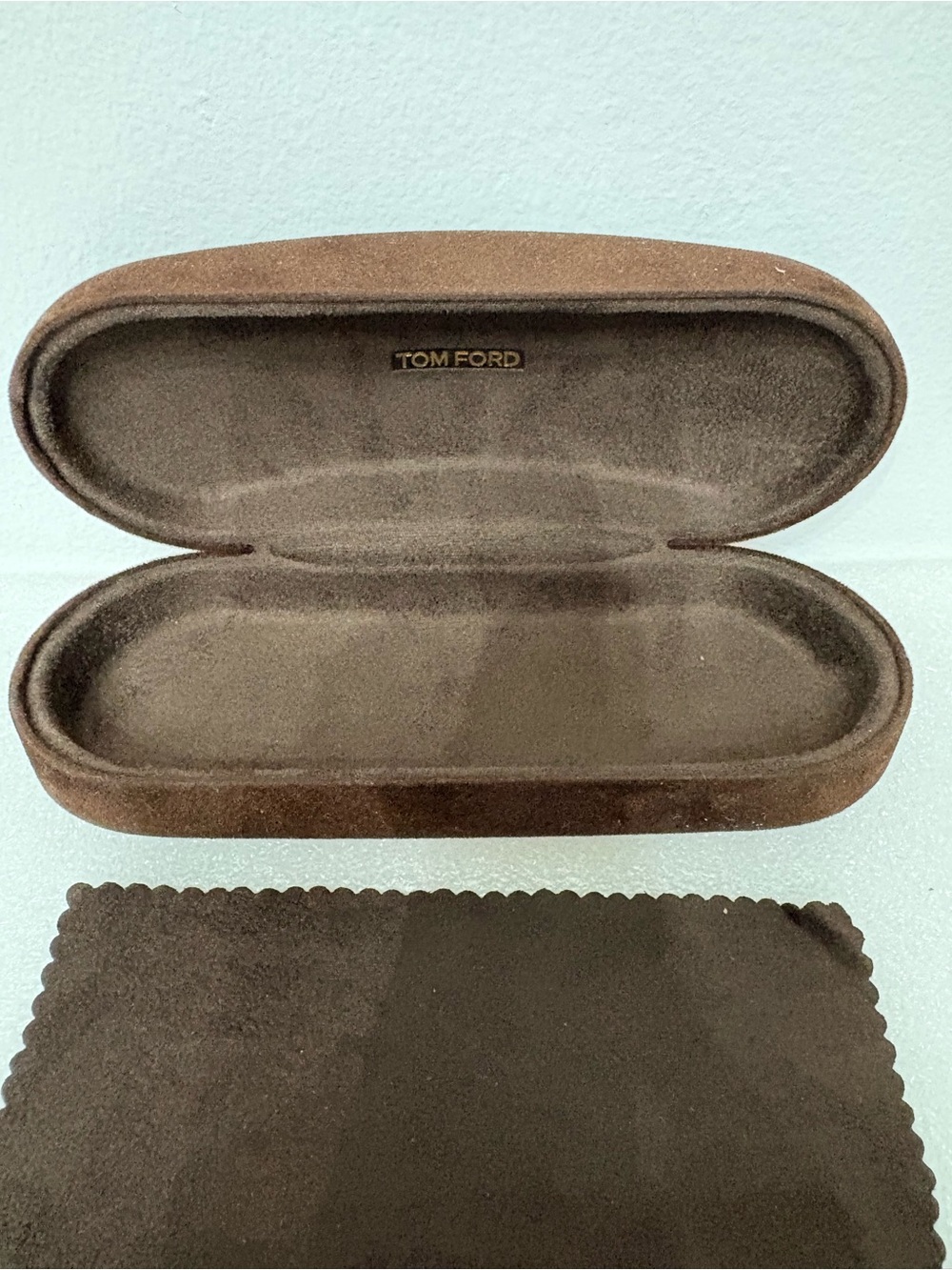 TOM FORD Dark Brown Velvet Sunglasses Eye Glasses Hard Case Clamshell. - Picture 3 of 7
